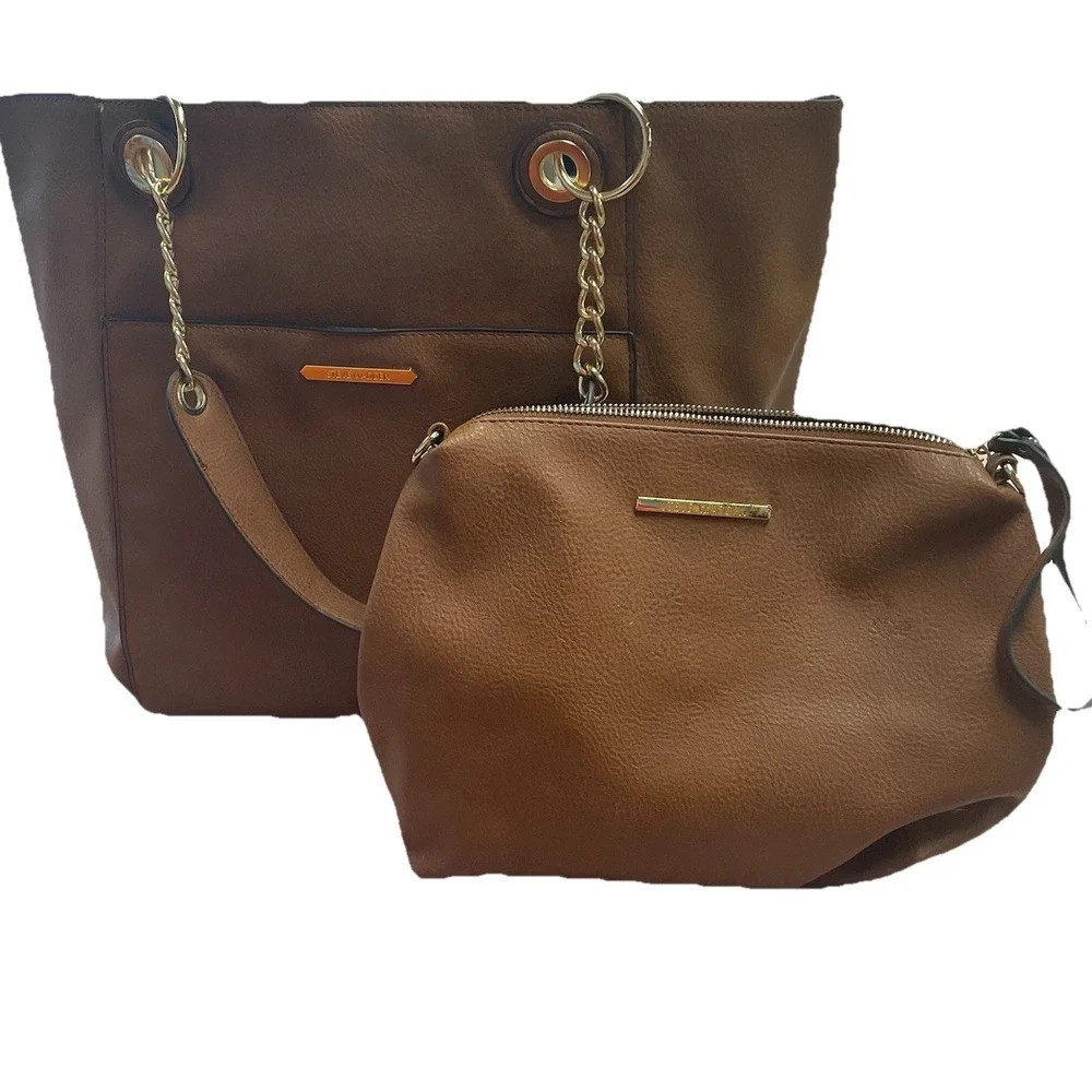 Steve‎ Madden Large Purse Animal Print Inside Brown Chain Strap Matching Bag